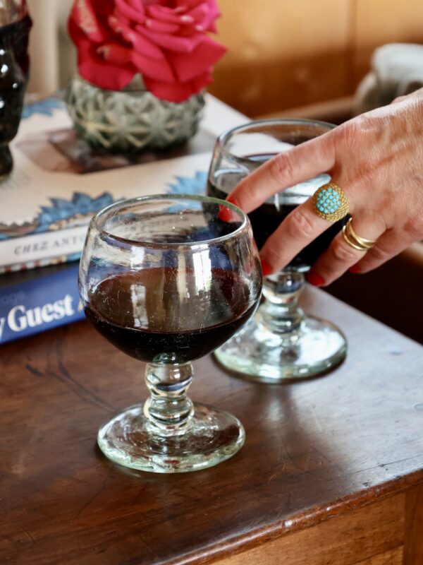 la-soufflerie-red-wine-glass-transparent-mouth-blown-recycled-glass