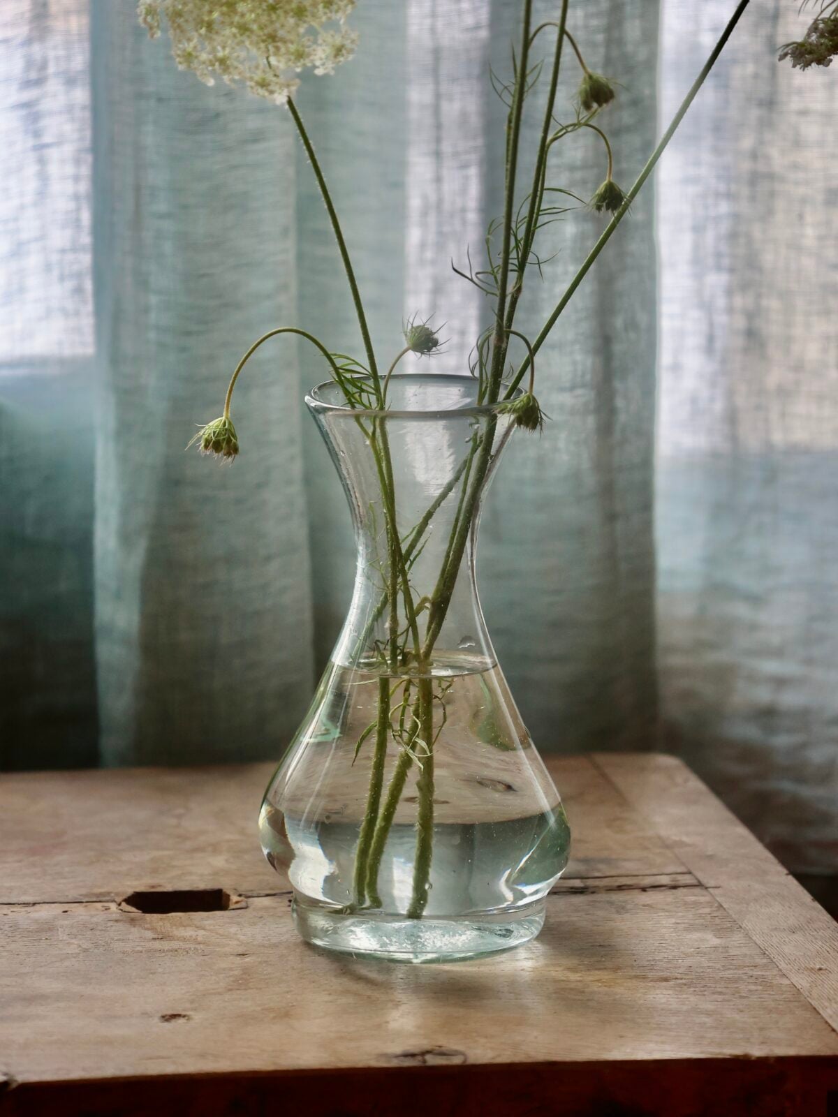 polonaise-transparent-vase-pitcher-mouth-blown-recycled-glass