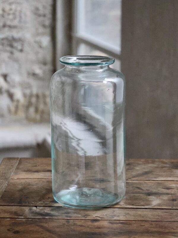 pharmacy-grand-transparent-handmade-recycled-glass