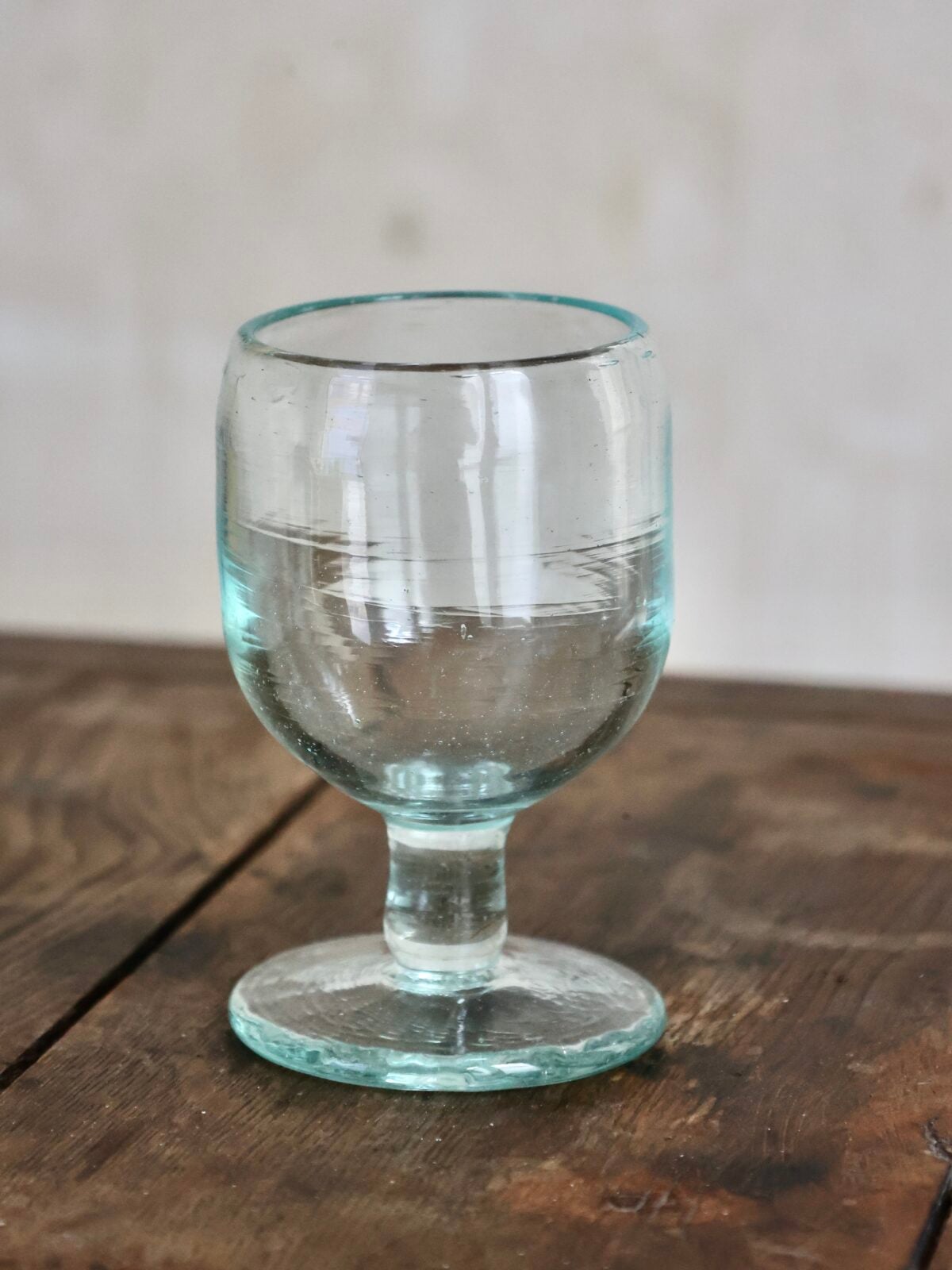 la-soufflerie-muscat-transparent-mouth-blown-recycled-glass