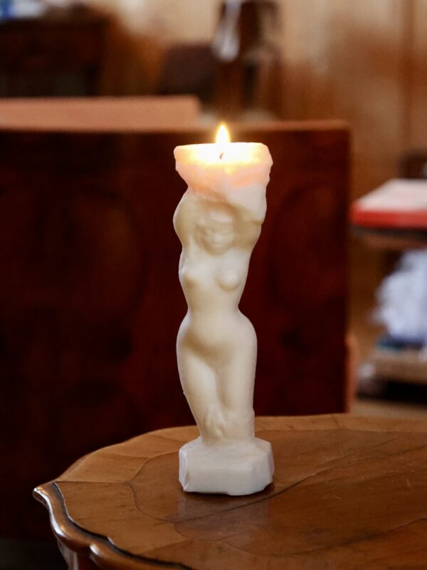 la-soufflerie-josephine-hand-poured-natural-wax-candle