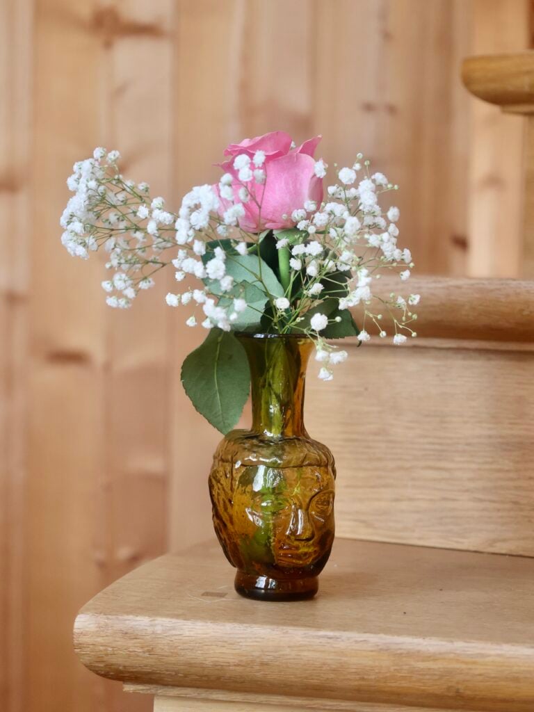 vase-tete-yellow-face-vase-mouth-blown-recycled-glass