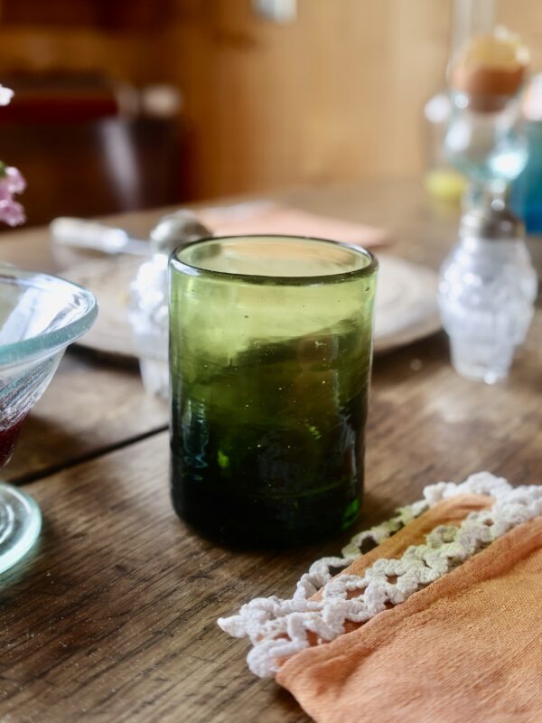 murano-moyen-olive-water-glass-drinkware-mouth-blown-recycled-glass