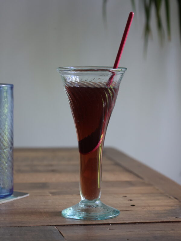 flûte-transparent-drinkware-mouth-blown-recycled-glass
