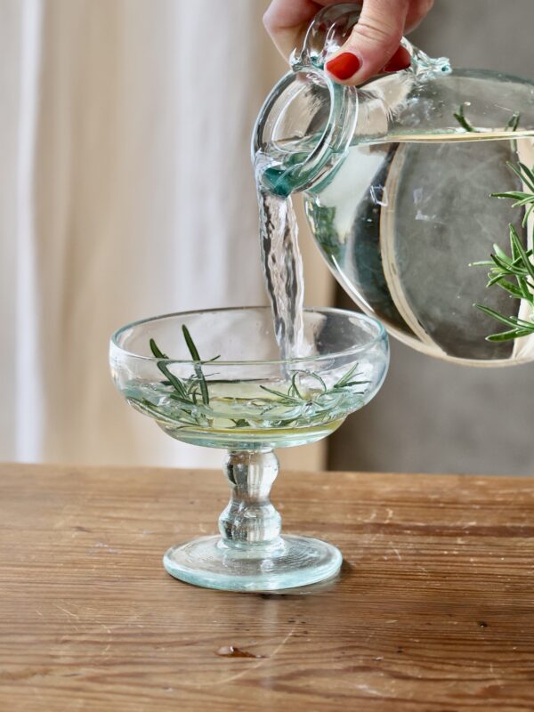 la-coupe-transparent-stem-glass-drinkware-mouth-blown-recycled-glass