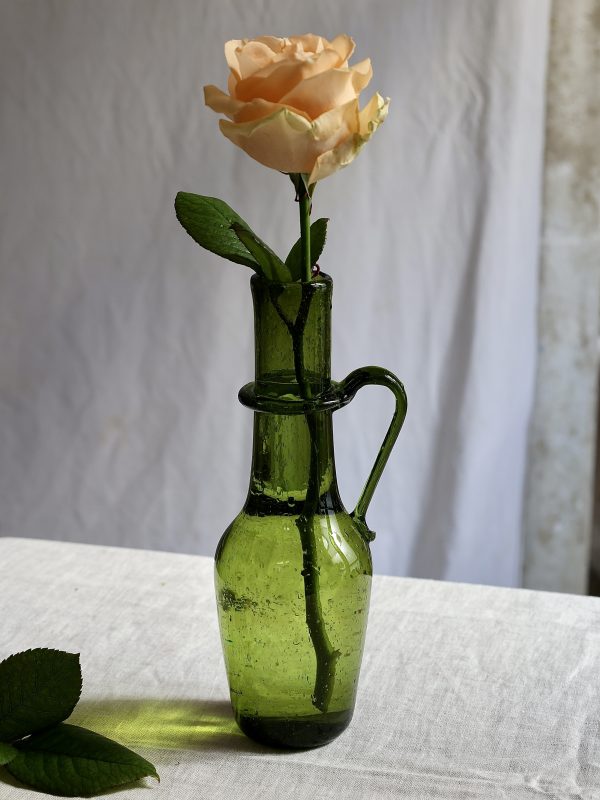 la-soufflerie-fiala-olive-mouth-blown-recycled-glass