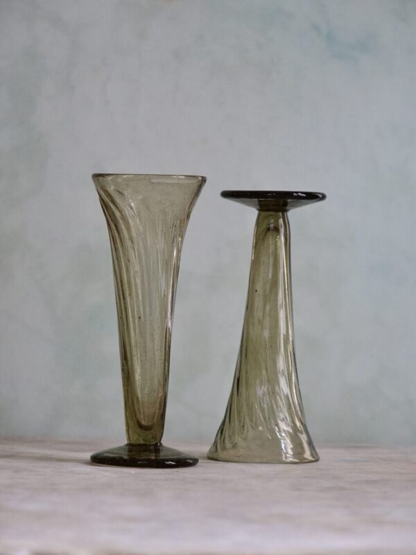 la-soufflerie-flute-fume-mouth-blown-recycled-glass