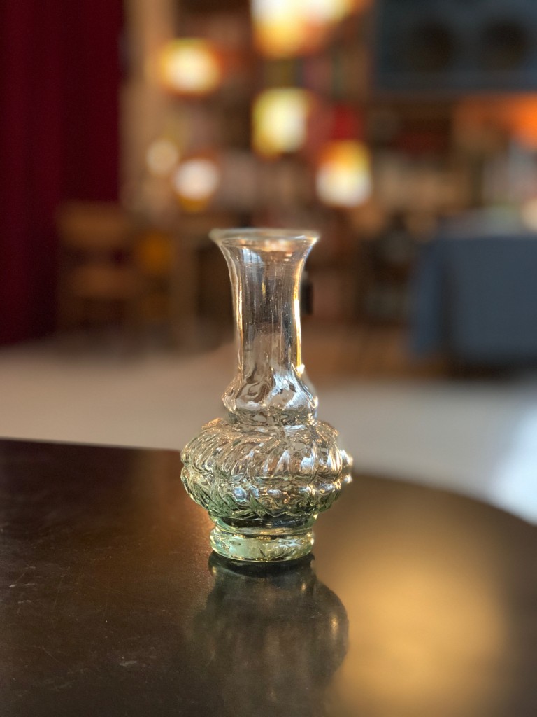 la-soufflerie-nonna-transparent-mouth-blown-recycled-glass