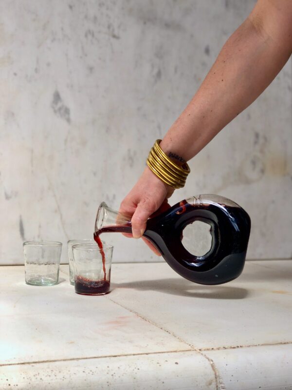la-souffflerie-decanteur-transparent-mouth-blown-recycled-glass