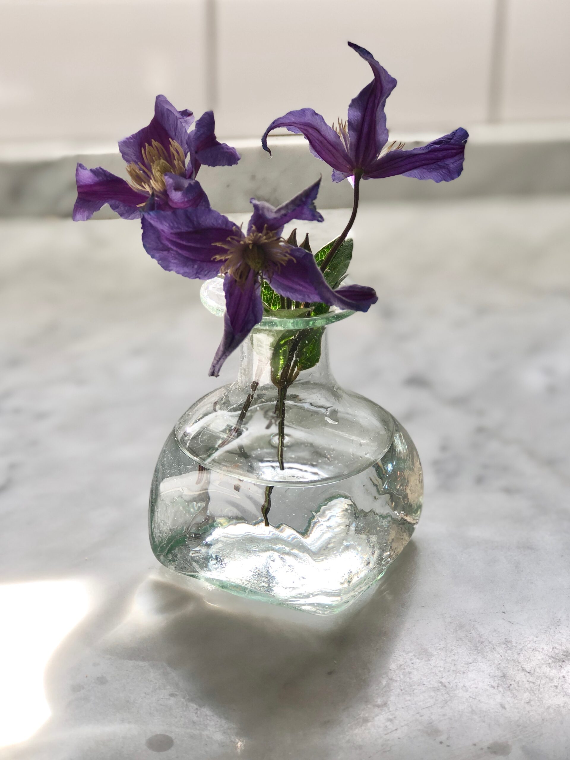 la-soufflerie-bagno-carre-sans-anse-mouth-blown-recycled-glass