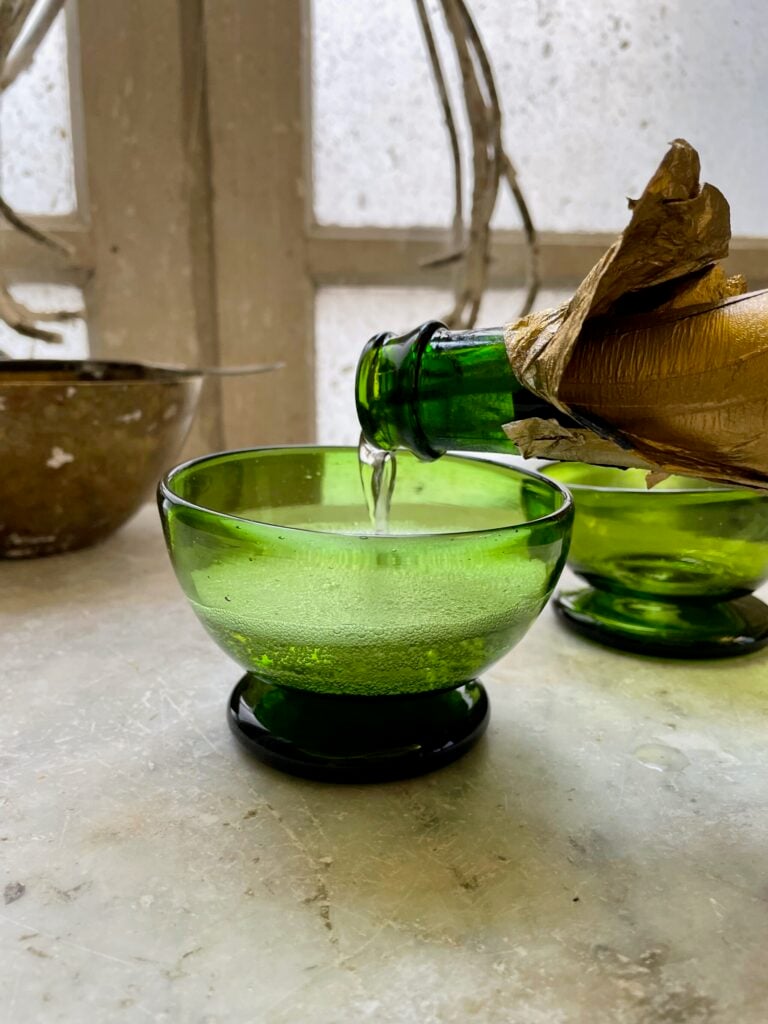 la-soufflerie-pilgrim-olive-champagne-glasses
