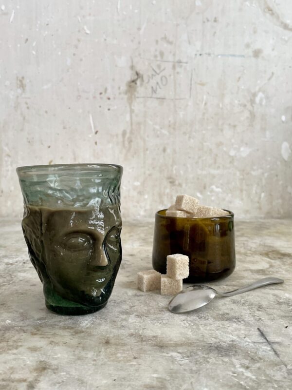 la-soufflerie-verre-tete-smoky-face-shaped-drinking-glass-mouth-blown-recycled-glass