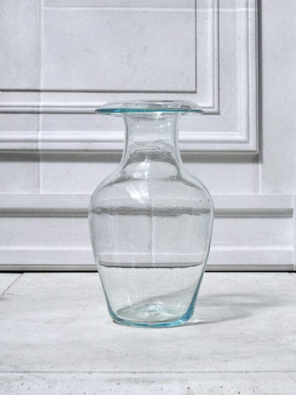 la-soufflerie-vase-balustre-transparent-vases-at-home-drinkware-carafes-pitchers-decanters-mouth-bown-by-la-soufflerie