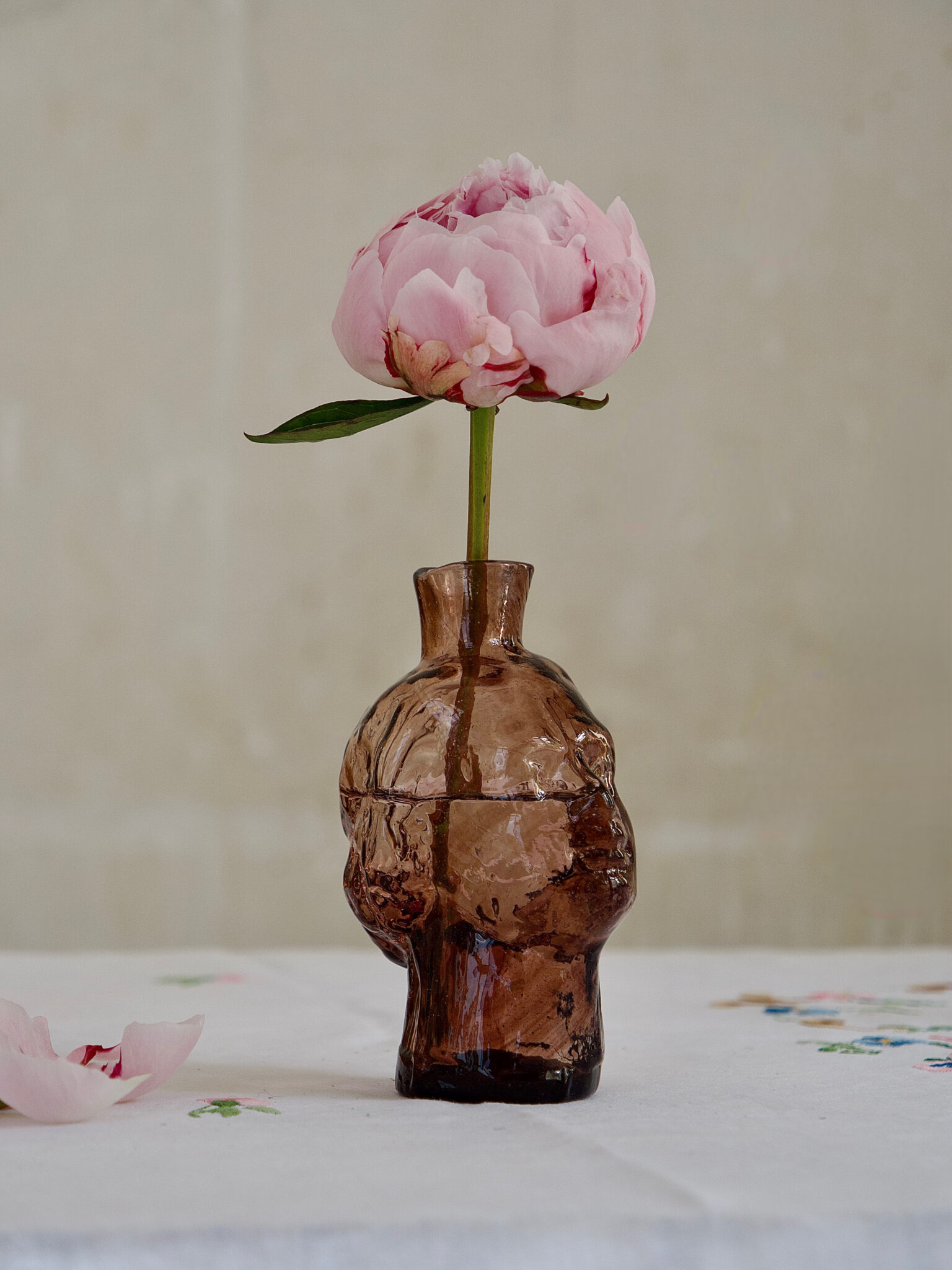 la-soufflerie-angelo-vase-framboise-mouth-blown-recycled-glass