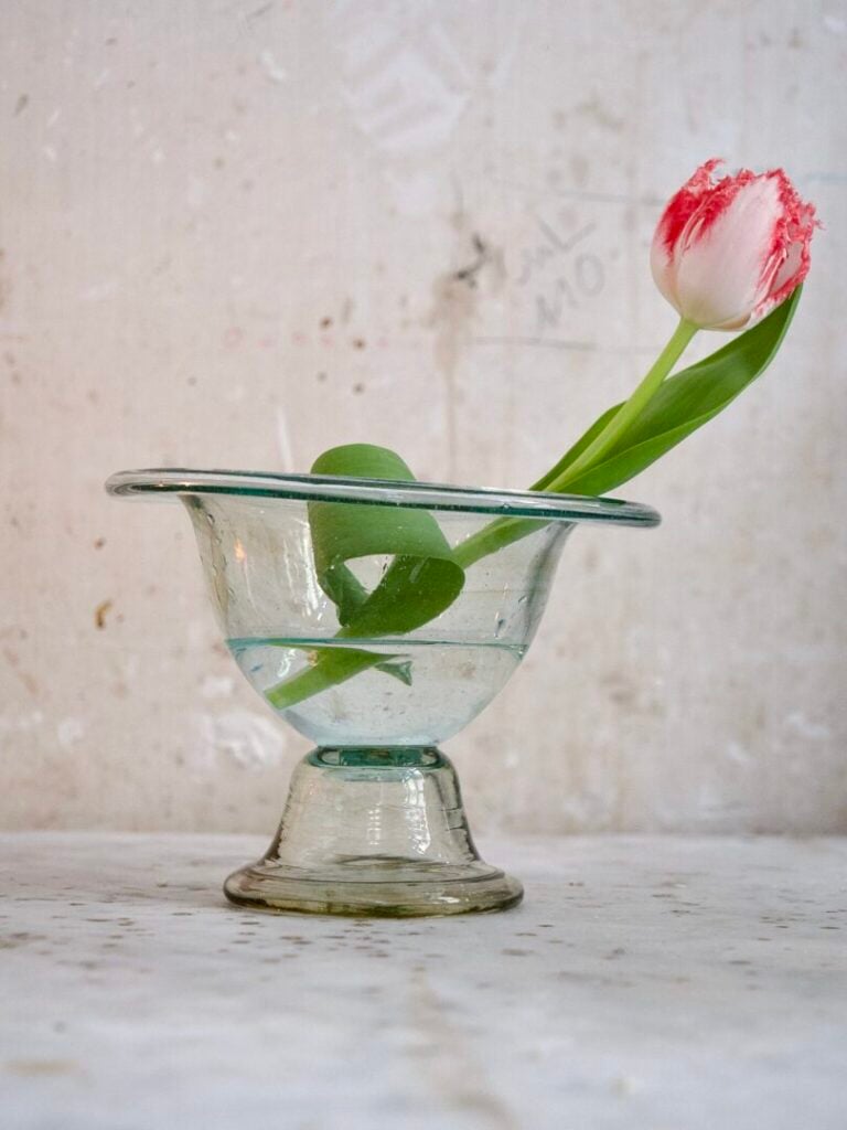 la-soufflerie-coupe-sur-pied-transparent-at-home-bowls-mouth-blown-recycled-glass