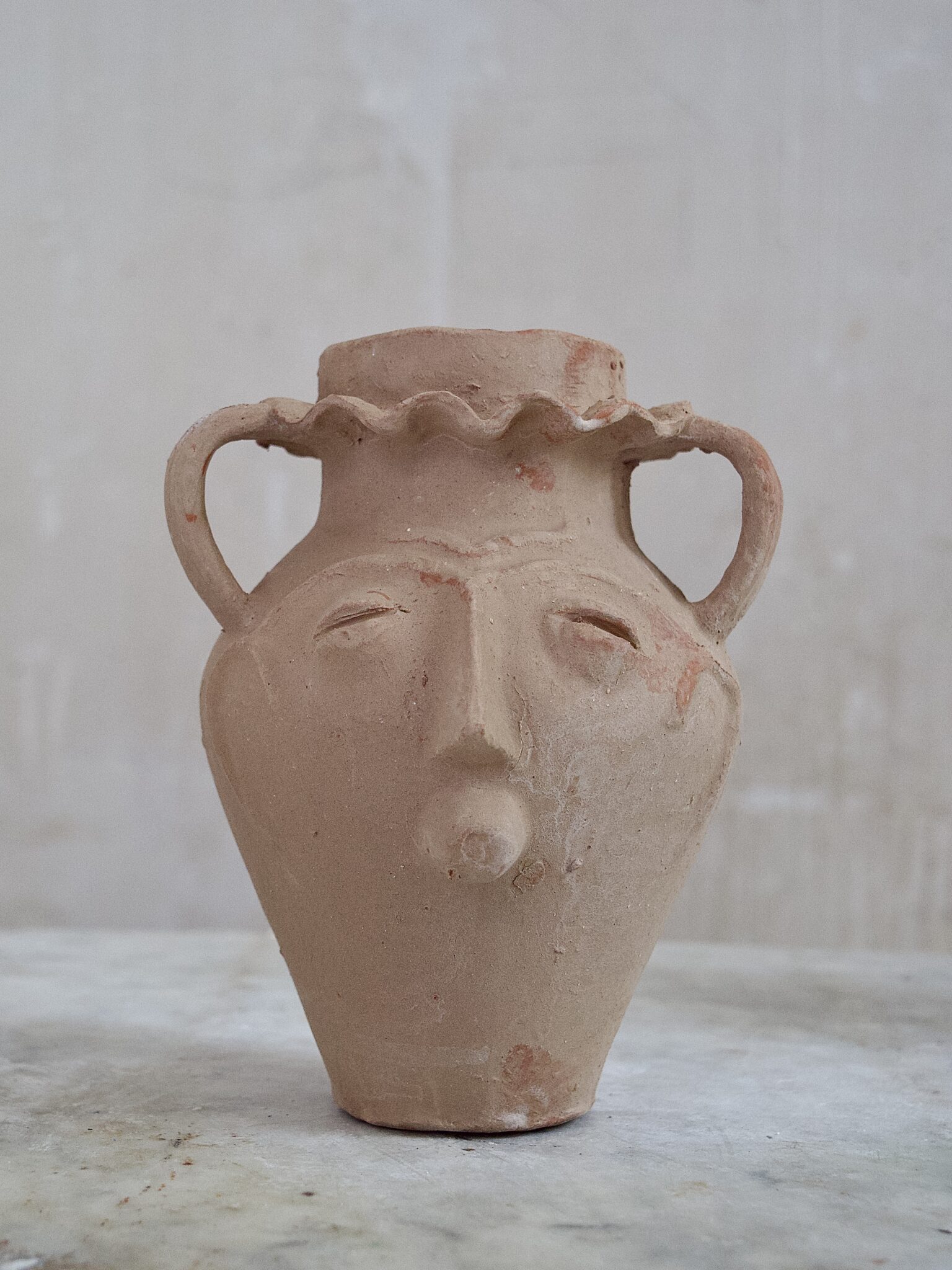 la-soufflerie-le-siffleur-terracotta-decorative-terracotta