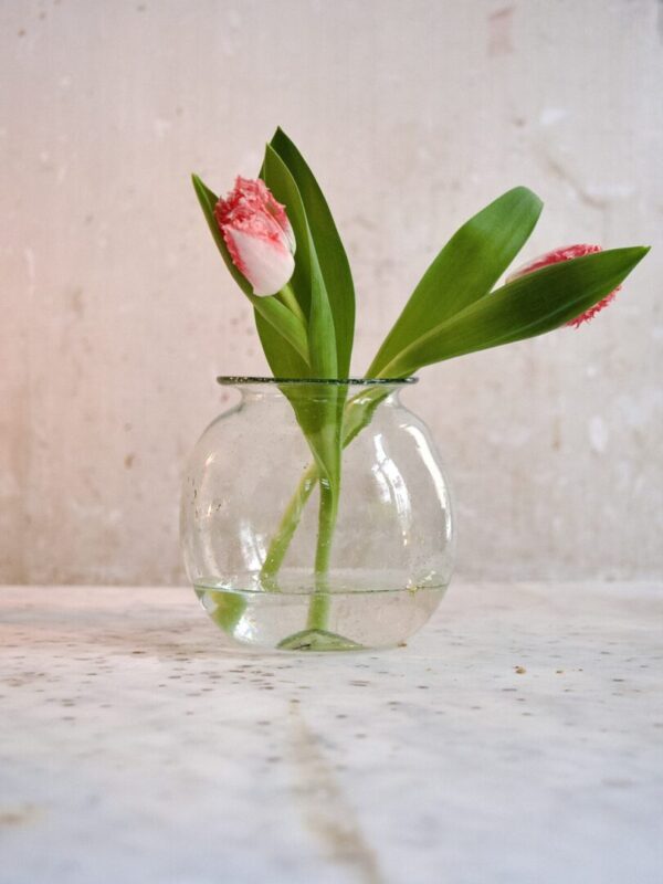 la-soufflerie-nesrine-transparent-mouth-blown-recycled-glass