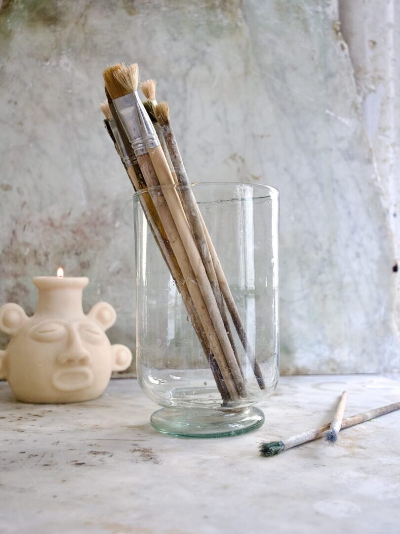 la-soufflerie-pied-douche-transparent-mouth-blown-recycled-glass