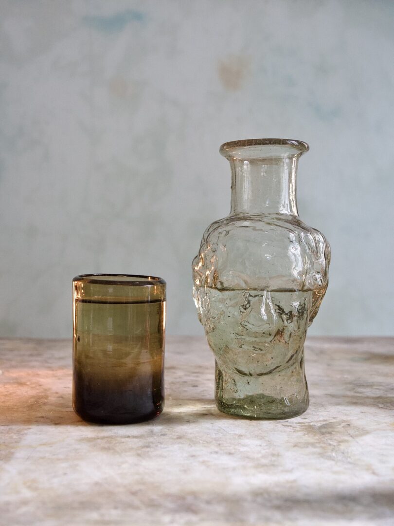 la-soufflerie-roma-chemise-fume-head-drinkware-carafe-pitcher-decanter-vase-mouth-blown-recycled-glass