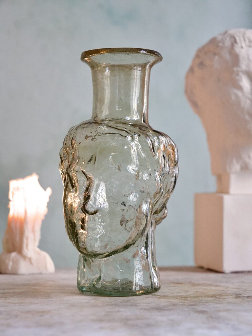 la-soufflerie-roma-chemise-fume-head-drinkware-carafe-pitcher-decanter-vase-mouth-blown-recycled-glass