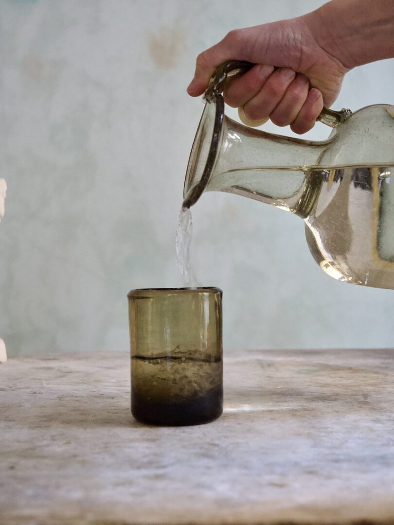 la-soufflerie-royal-fume-carafe-mouth-blown-recycled-glass