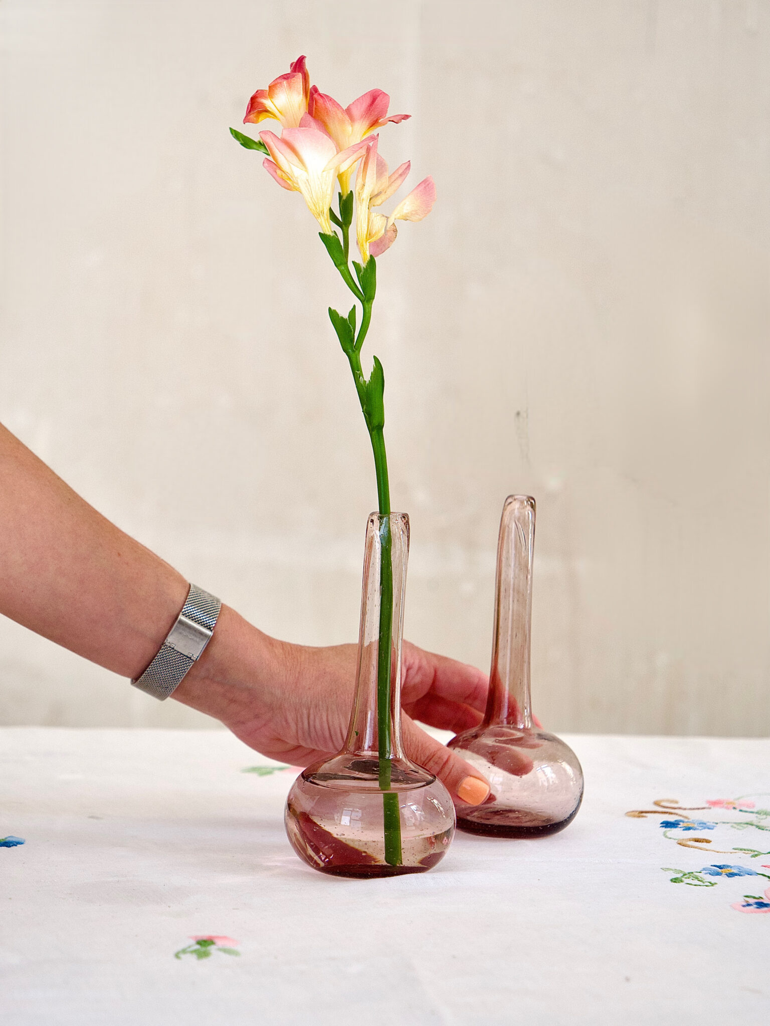 la-soufflerie-sam-framboise-bud-vase-mouth-blown-recycled-glass