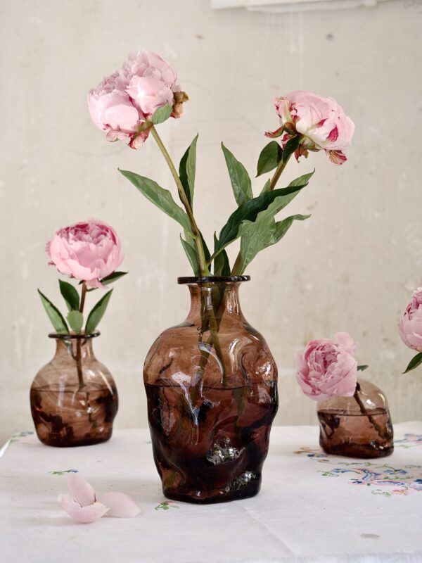 la-soufflerie-rock-carafe-big-framboise-drinkware-carafe-pitcher-decanter-mouth-blown-recycled-glass