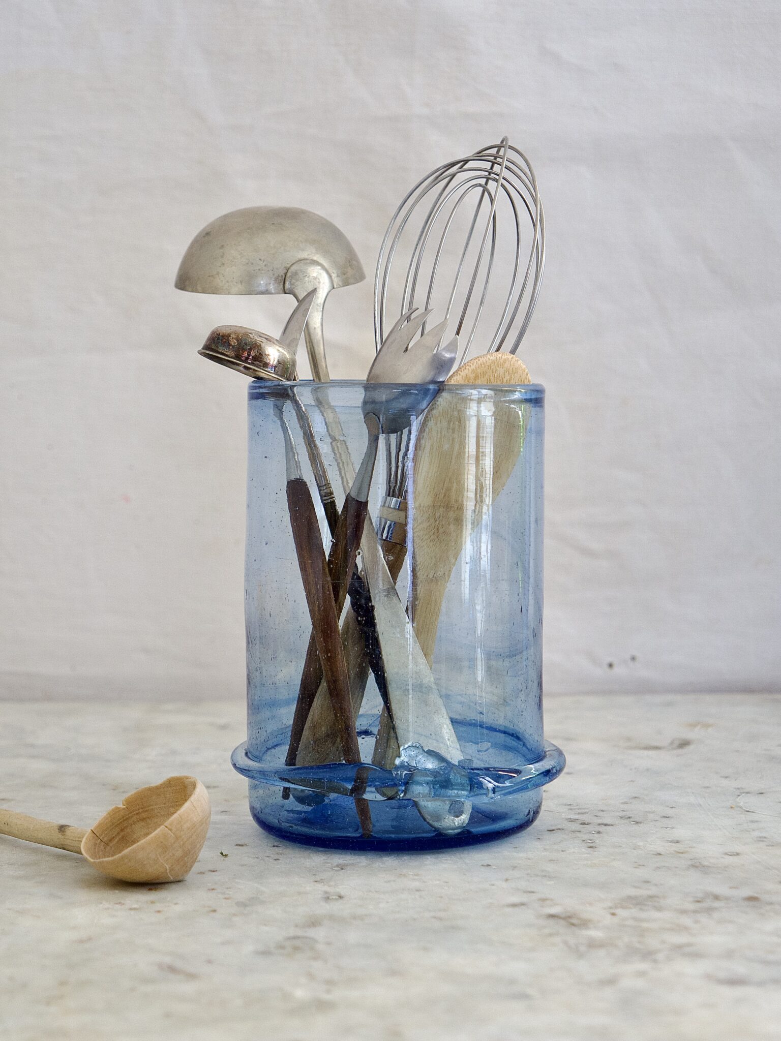la-soufflerie-vase-boudin-bas-light-blue-mouth-blown-recycled-glass