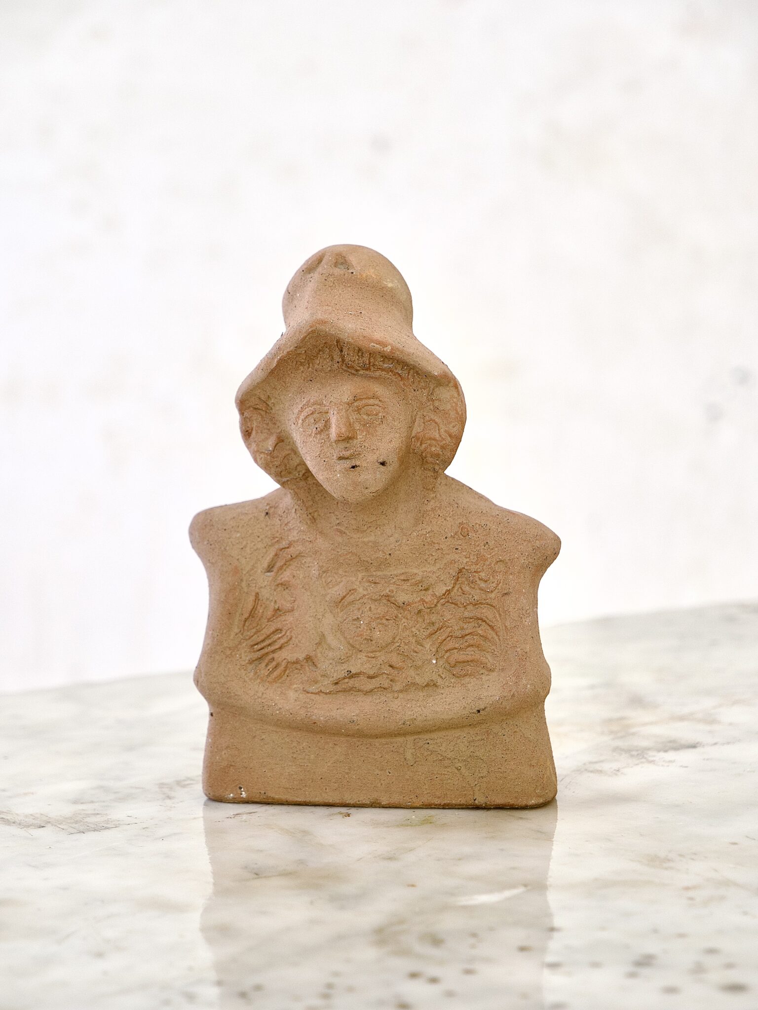 la-soufflerie-jess-with-hat-terracotta-decorative-terracotta