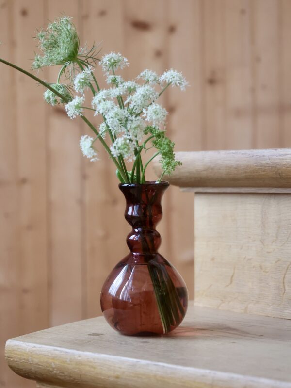 laveno-montebello-framboise-bud-vase-candle-holder-mouth-blown-recycled-glass