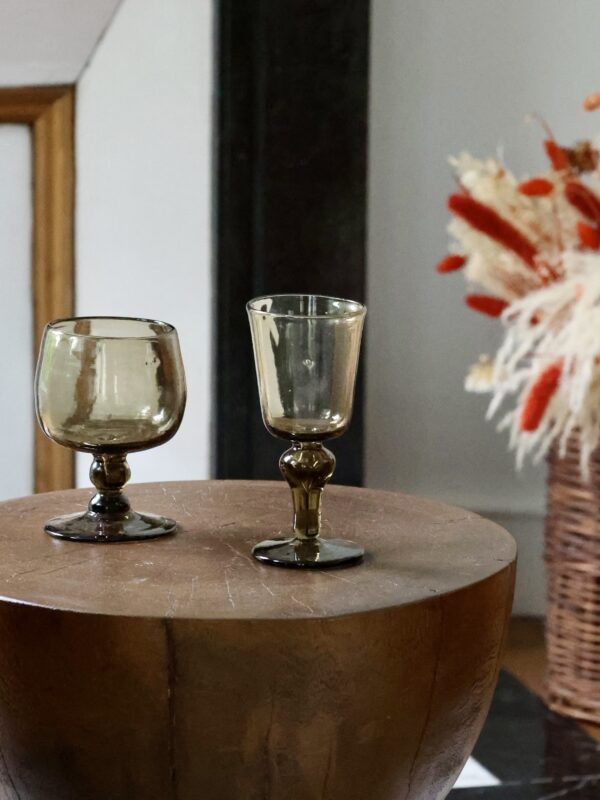 la-soufflerie-white-wine-glass-fumé-drinking-glasses-stem-glasses