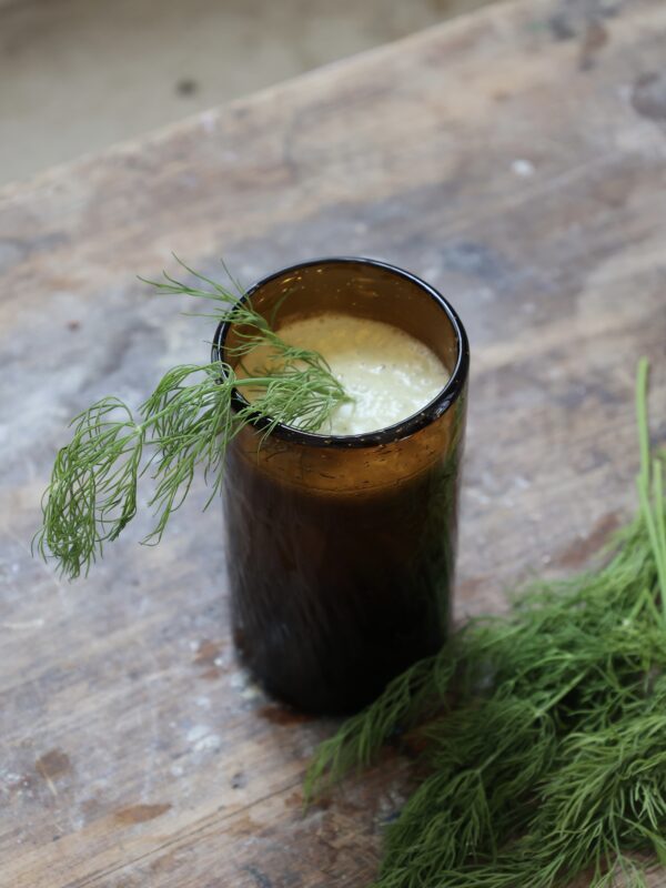 ice-tea-venezia-brown-drinking-glass