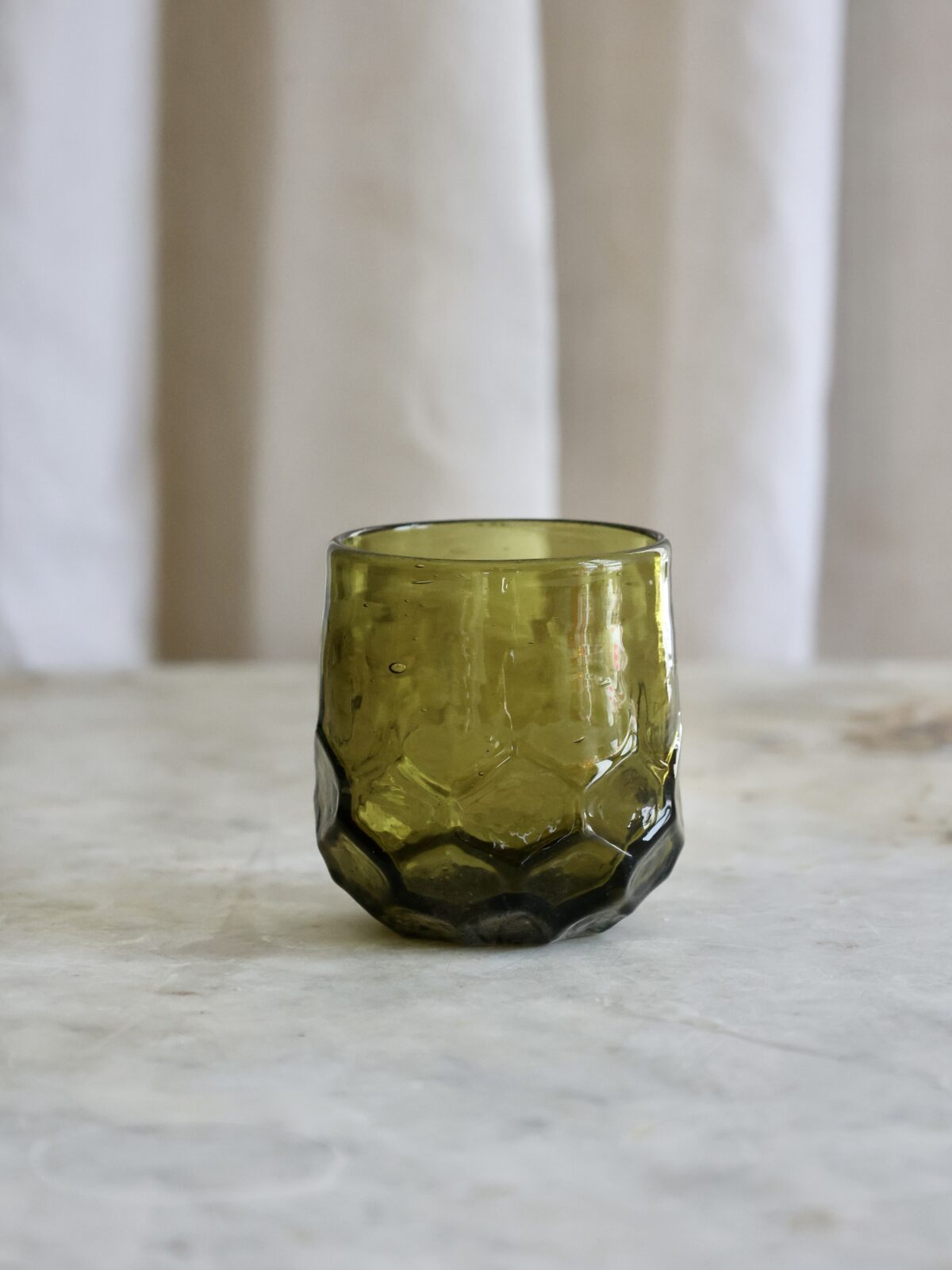verre-melissa-olive-biseauté-verre-à-boire