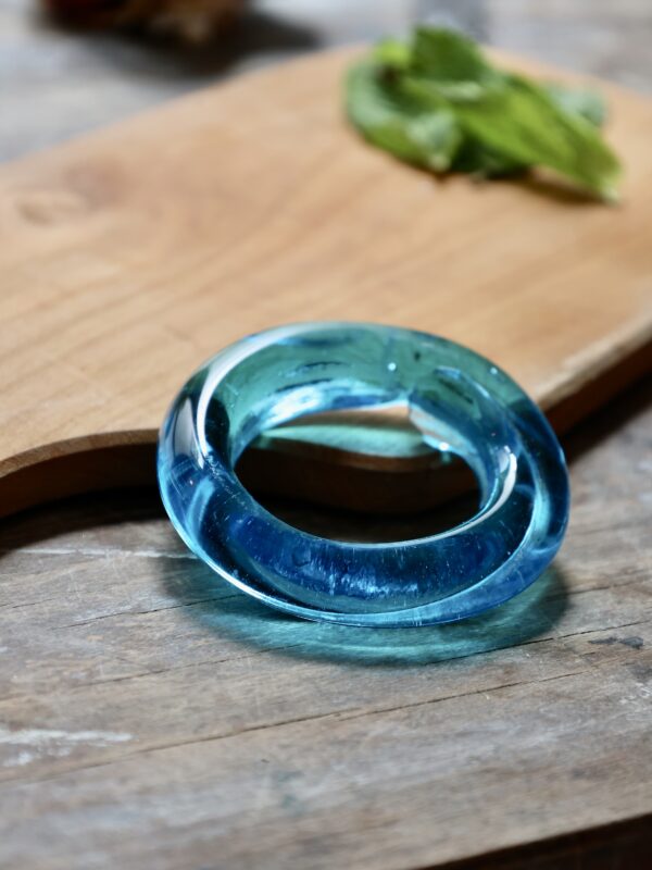 napkin-holder-turquoise-tableware-recycled-glass
