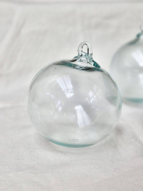la-soufflerie-boule-transparent-10cm-christmas-ball-mouth-blown-recycled-glass