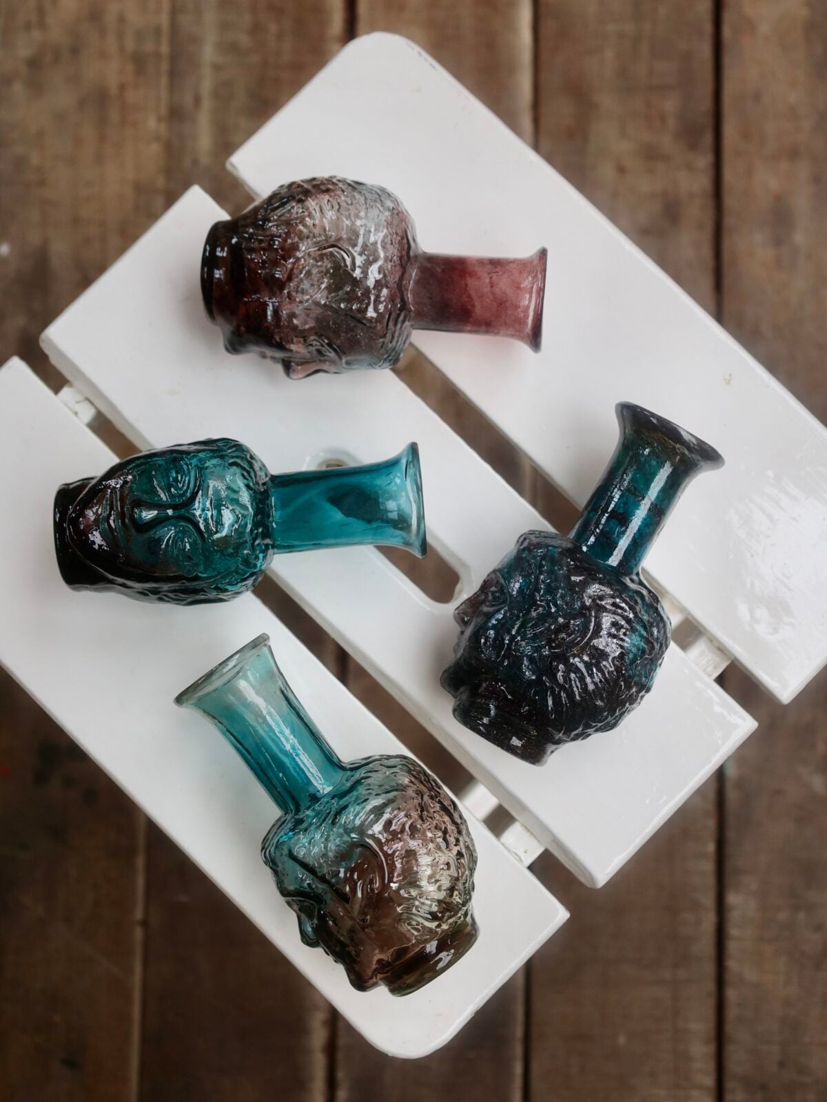 vase-tete-pourpre-turquoise-bouton-vase-tête-face-vase-bouche-soufflée-verre-recyclé