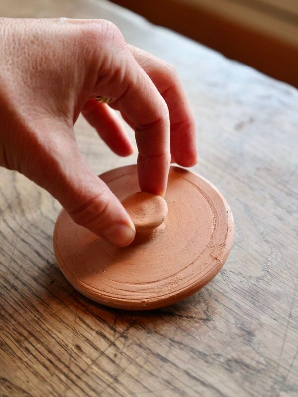 bouchon-terracotta-8cm-lid-handmade