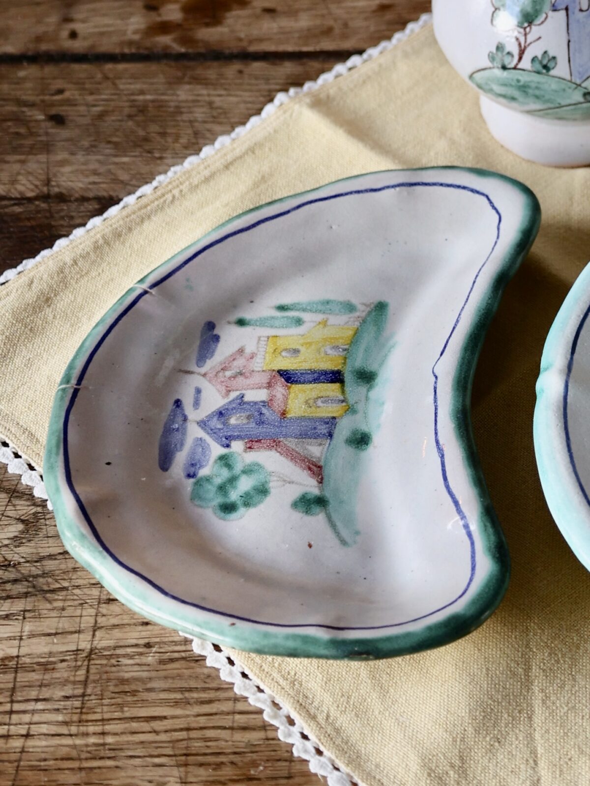 demi-lune-italie-maison-plate-tableware-handmade-terracotta