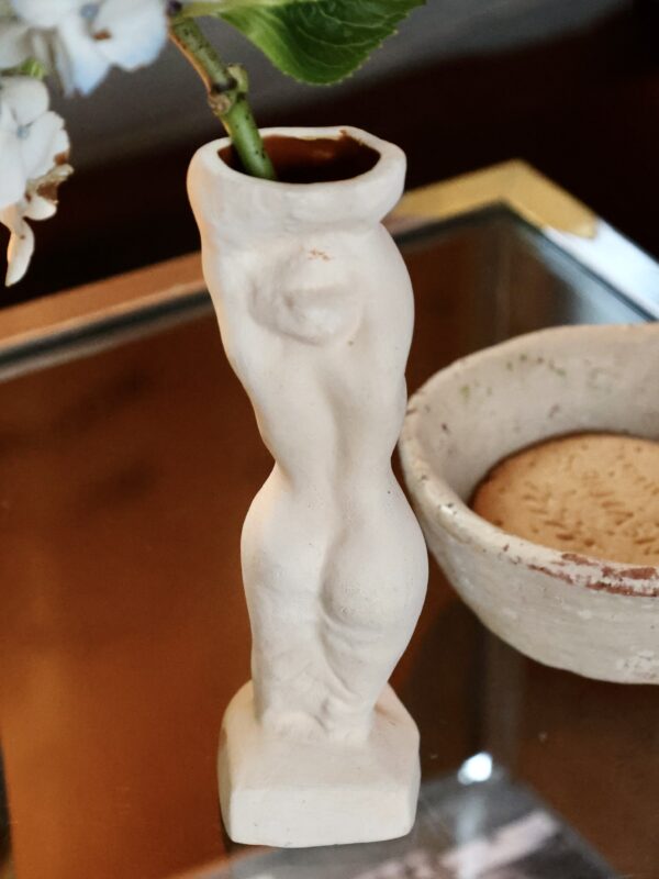 josephine-white-figurative-terracotta-handmade
