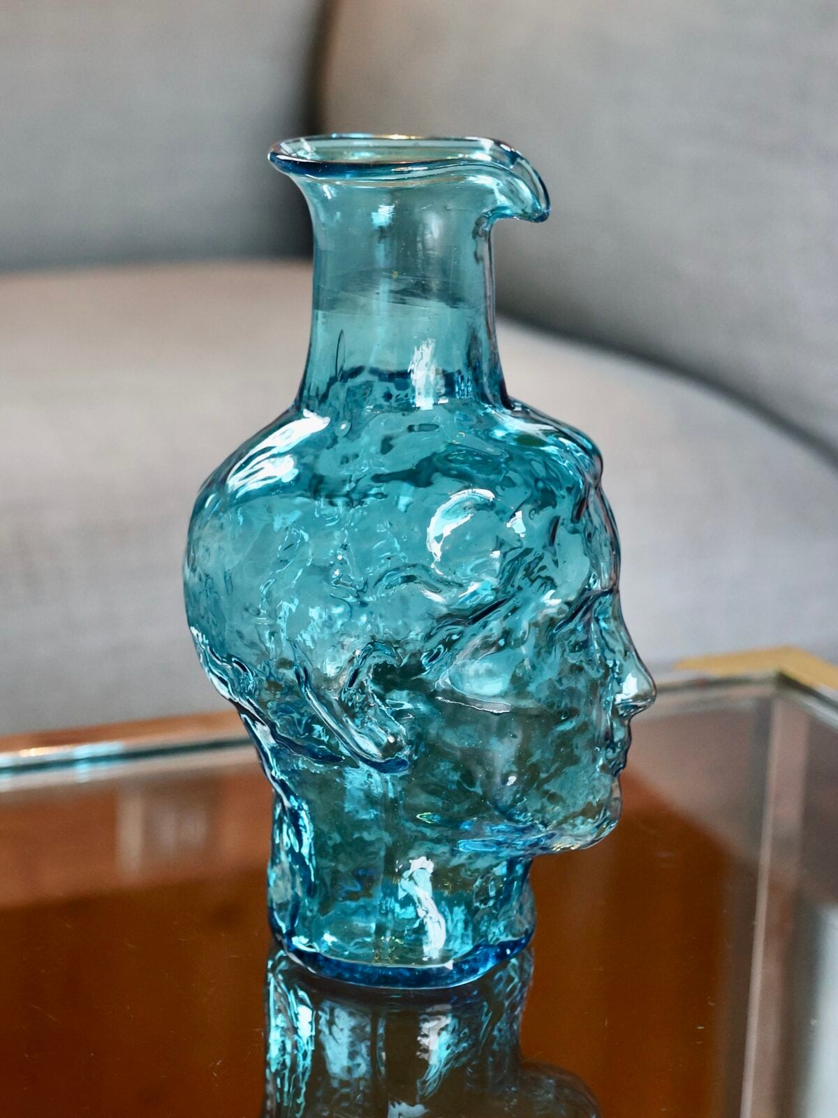roma-avec-bec-turquoise-vase-carafe-mouth-blown-recycled-glass