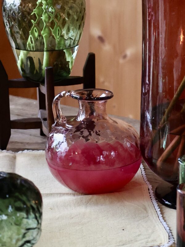 sobek-framboise-vase-carafe-mouth-blown-recycled-glass