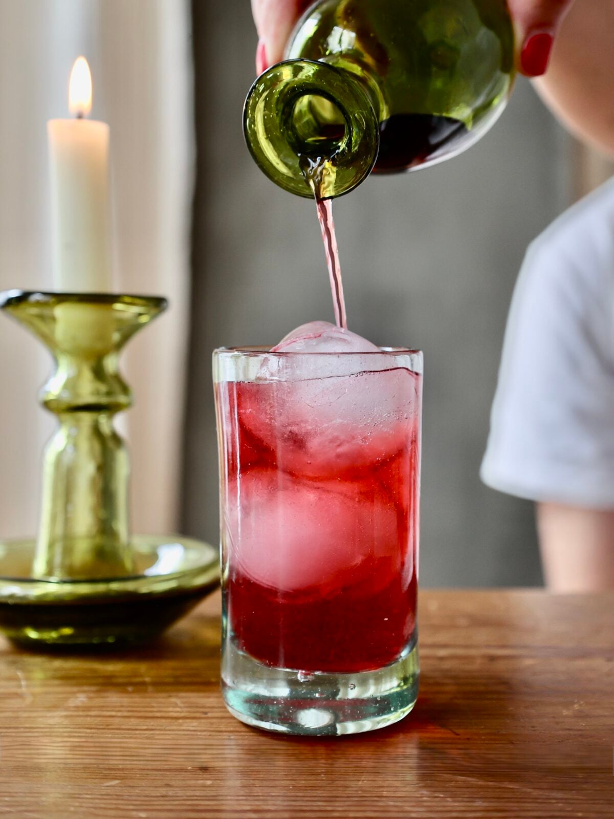 highball-transparent-verre-a-cocktail-souffle-bouche