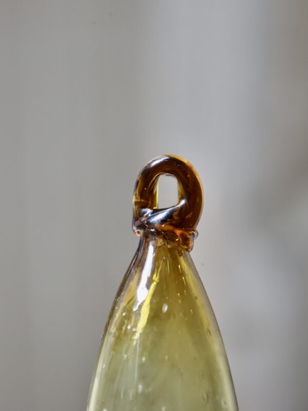 boule-goutte-miel-handmade-recycled-glass