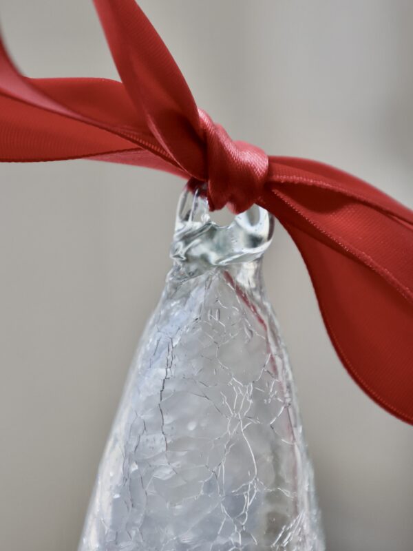 boule-goutte-transparent-mouth-blown-recycled-glass