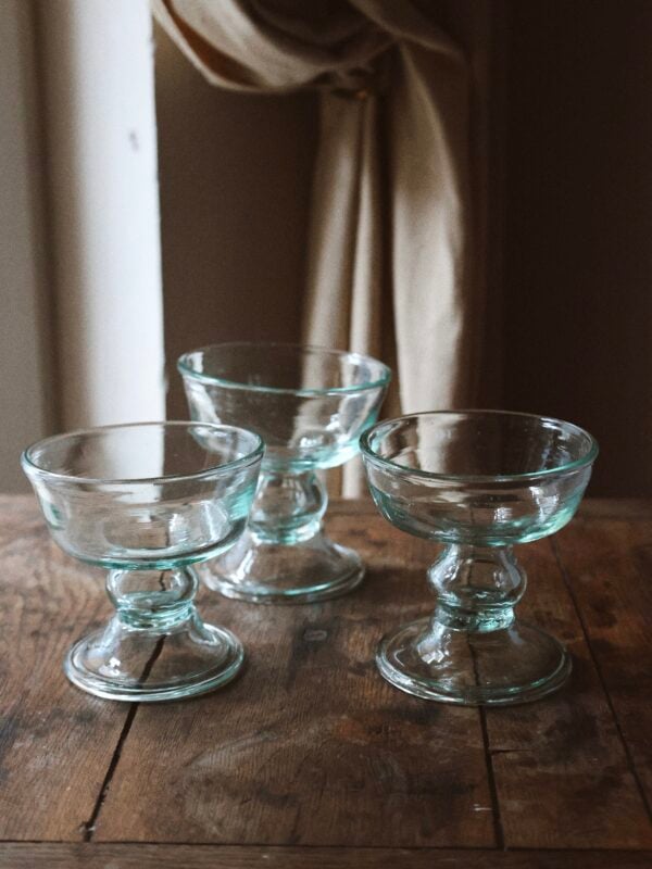 Verre à boire artisanal en verre recyclé